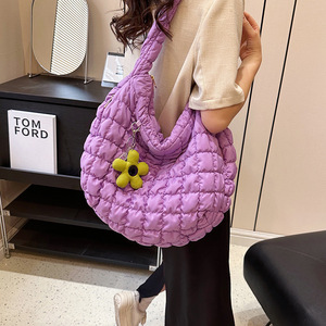 Cross Border Cloud Pattern Large Capacity Bubble Tote Bag Dumpling Shape Zipper Closure Fashion Casual Shoulder Crossbody Bag - Product Image 1