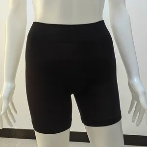 YIYI Customization Women Seamless Sports Shorts Bamboo Fiber Yoga Gym Hip Pleating Three Quarter Bottoms Pants Women Gym Pants