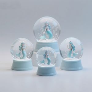 Globe à neige sur le thème de l'argent avec signe de dollar - Globe à neige en résine peint à la main en 3D, décoration de richesse personnalisée pour le bureau et cadeau de <span class=keywords><strong>motivation</strong></span> - Product Image 2
