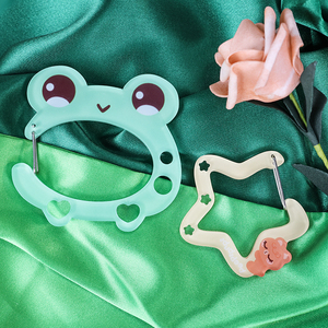 Custom Logo Acrylic Carabiner with UV Printing Custom Shape Japan Anime Acrylic Charm Plastic Crafts