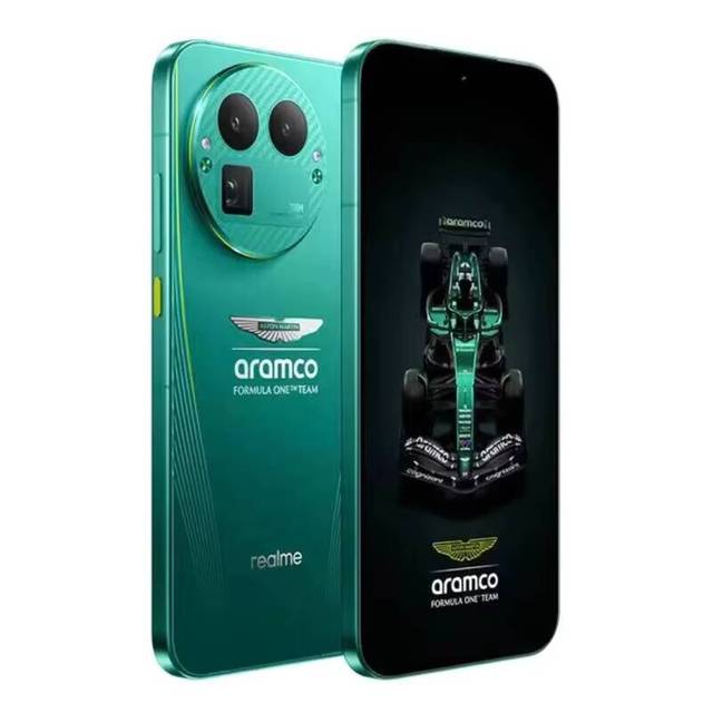 New Realme GT8 Pro AstonMartin 5G Smartphone Octa Core AMOLED 6.79" Snapdragon 8 Elite Gen 5 7000mAh Battery 120W Charging NFC