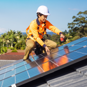Système solaire hybride 20 kW avec suiveur solaire monté sur toit, batterie 10 <span class=keywords><strong>kWh</strong></span> pour climatisation, pour systèmes solaires domestiques - Product Image 1