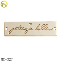 Plaque métallique en alliage de zinc émaillée, faite à la main, avec logo gravé, pour étiquettes nominatives de veste, chaussures et Abaya