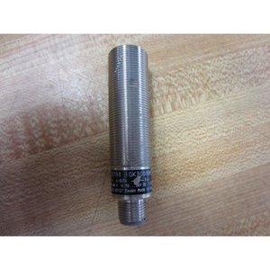 เซ็นเซอร์วัดระยะแบบเหนี่ยวนำ Ifm รุ่น IG5788 10...36V DC PNP ขั้วต่อแบบสกรู ป้องกันสัญญาณรบกวน ตัวเรือนทองเหลืองชุบโครเมียม - Product Image 1
