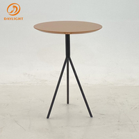 Tables d'appoint rondes en bois de luxe personnalisées à faible MOQ, ensembles de petites tables d'appoint en bois pour salon ou tables de chevet