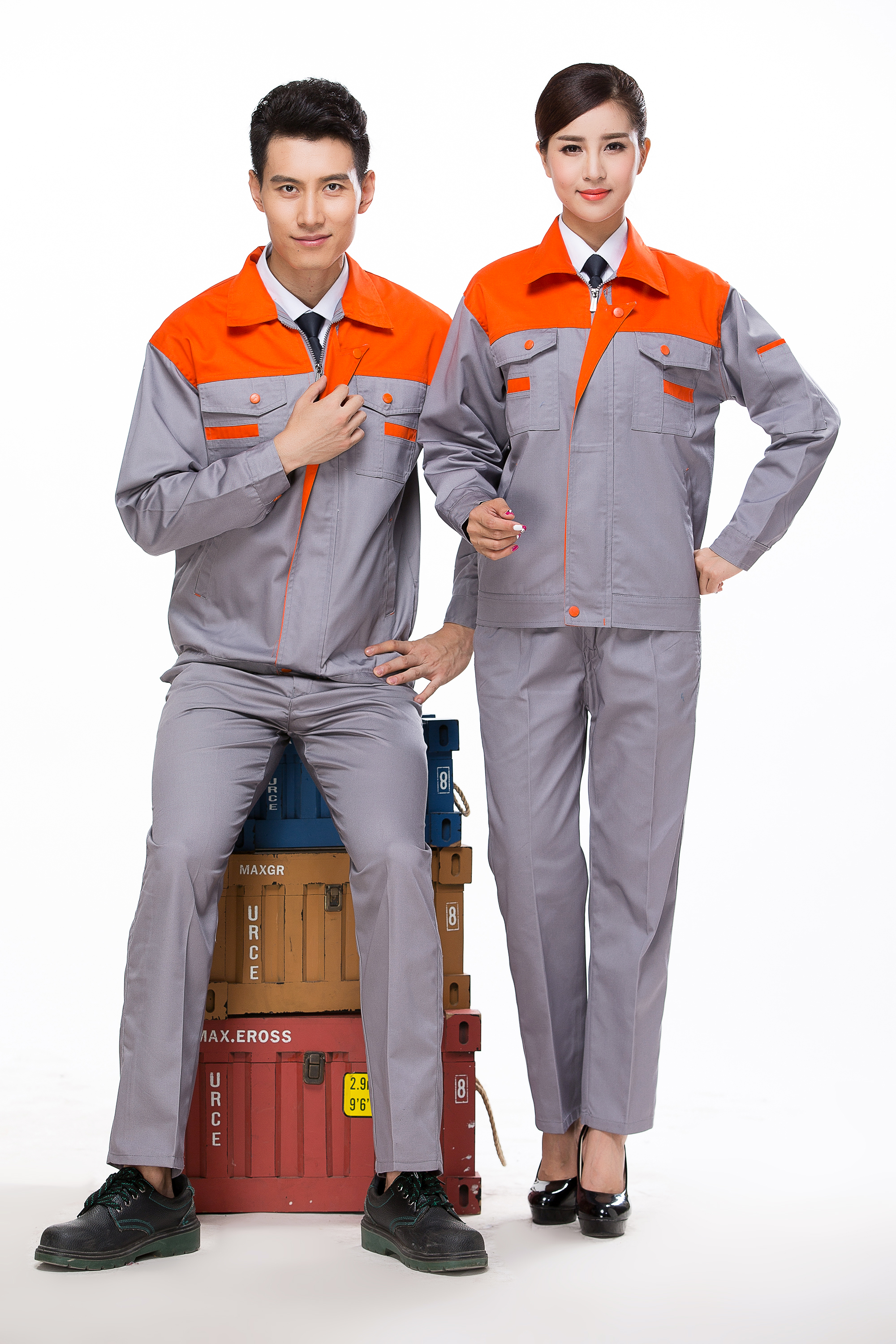 naranja + gris oscuro