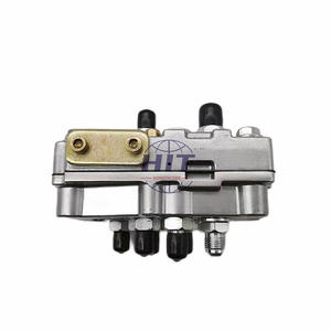 Ekskavator hidrolik kontrol aliran katup hidrolik PN 4472522 sinyal katup kotak sinyal perakitan Hitachi ZAX70 ZAX80 ZAX75 - Product Image 4