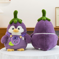 Jouet en peluche de pingouin d'aubergine, poupée de machine à griffes avec pendentif, cadeau de dessin animé mignon et ornement en gros