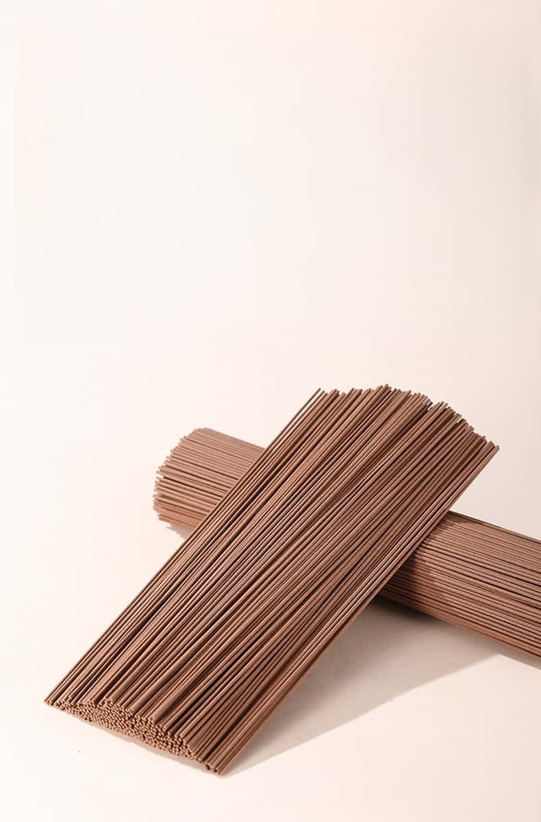 Natural Oud Bakhoor Incense Sticks – Eco-Friendly 100% Organic Wood Hem Sticks for All-Season Home Fragrance - View 3