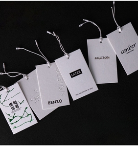 ป้ายห้อยสินค้าแบบนูน ปรับแต่งได้ตามต้องการ ผลิตจากกระดาษพิเศษ ออกแบบโลโก้สำหรับเสื้อผ้า รองเท้า กระเป๋า ป้ายแขวนที่เป็นมิตรต่อสิ่งแวดล้อม - Product Image 5