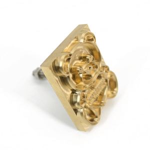 แม่พิมพ์ทองเหลืองลายดอกไม้แบบกำหนดเองสำหรับเครื่องปั๊มฟอยล์ร้อน - Product Image 1