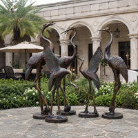 Sculpture de grue en bronze d'extérieur, statues d'oiseaux herons grandeur nature personnalisées pour la décoration de jardin, villa, hôtel, cour, parc, paysage