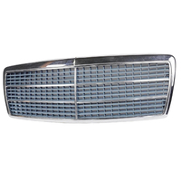 Grille de calandre SINO adaptée pour Mercedes-Benz Classe C W202 94-00 4D/5D 11MD Chrome/Noir, nouvelle en ABS.