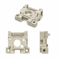 Usinage CNC en petites séries pour supports de capteurs PBT utilisés dans l'automatisation industrielle avec des bords sans bavures