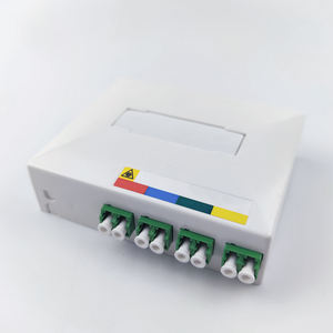 Équipement à <span class=keywords><strong>fibre</strong></span> <span class=keywords><strong>optique</strong></span> en plastique LC APC en gros Panneau de <span class=keywords><strong>prise</strong></span> de façade 4 cœurs pour l'<span class=keywords><strong>installation</strong></span> de réseau intérieur FTTH - Product Image 5