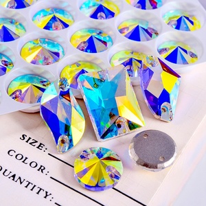 OLeeya Premium Nouveaux Strass en Cristal à Dos Plat de Haute Qualité à Coudre pour Vêtements, Chaussures et Accessoires DIY - Product Image 3
