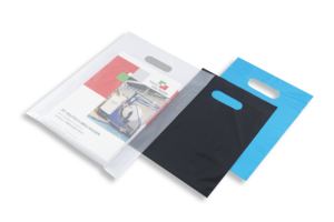 Bolsas de Mano con Asa Troquelada de LDPE Reciclable y Elegantes, con Refuerzo de Resistencia para un Transporte Conveniente y un Empaque Promocional Versátil - Product Image 2