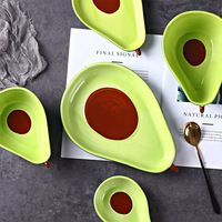 Assiette à dessert en céramique en forme d'avocat, style Instagram, très tendance, micro-ondable, forme irrégulière, petite assiette à salade de fruits