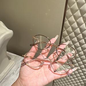 Gafas de Moda con Montura Ovalada Chapada en Oro, Lentes de Resina, Montura Completa, Unisex, Tendencia de Moda Danyang 210736 - Product Image 2