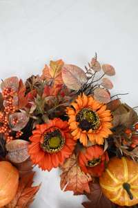 Guirnalda de Otoño de Halloween personalizada de 24 pulgadas para colgar en la puerta, coronas de vid decoradas con calabaza - Product Image 3