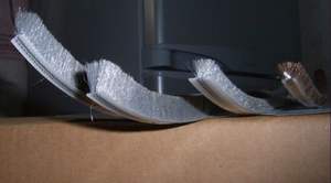 Hoge Kwaliteit Niet-Siliconen Weerstripborstel Voor Deuren En Ramen Kunststof En Nylon Raamaccessoires Voor Thuis-En Hotelgebruik - Product Image 4