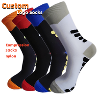 Chaussettes de course en Nylon pour hommes, haute qualité, quantité minimale de commande, fitness, chaussettes d'équitation de Compression personnalisées pour équipe de sport