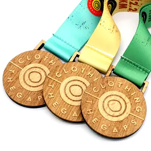 定制木刻运动马拉松跑步比赛奖励纪念品带丝带的木制奖章