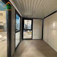 Maison conteneur moderne préfabriquée en acier pliable de 20 pieds, personnalisable, avec panneaux sandwich, pour une vie compacte