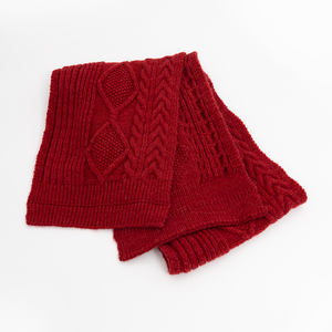 OEM مخصص جاكار شعار محبوك وشاح مخطط تصميم عصري للخريف والشتاء دافئ أحمر بلون واحد أوشحة محبوكة - Product Image 3