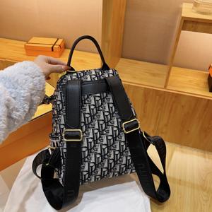 Luxurious Fashionable Large-Capacity Casual <strong>Backpack</strong> Zipper Closure Made of Canvas Polyester Lining Portable for School Travel - Product Image 6