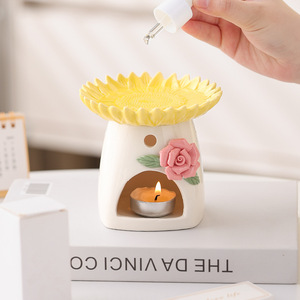 Ayçiçeği Seramik Aromaterapi Brülörü Çin Standart Ambalajlı Ev Tipi Uçucu Yağ Kokusu Difüzörü Yaratıcı Mumluk - Product Image 2