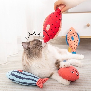 Jouets pour chats Zoyi Pet en forme de <span class=keywords><strong>poisson</strong></span> assortis avec herbe à chat, jouets en peluche à thème océan, jouets interactifs colorés pour chats - Product Image 2
