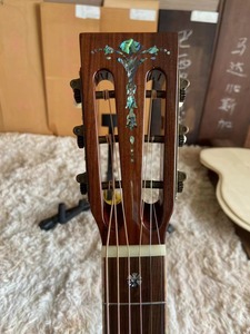Haute qualité jouant de la guitare acoustique avec la taille de salon personnalisée tout en épicéa massif acajou palissandre - Product Image 6