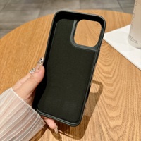 Étui de téléphone portable de luxe transparent en TPU+PC avec bande magnétique en relief et support pour protection d'appareil photo pour iPhone 13/14/15/16