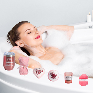 Set <span class=keywords><strong>de</strong></span> Regalo <span class=keywords><strong>de</strong></span> 12 Piezas <span class=keywords><strong>para</strong></span> el Cuidado Personal Femenino, con Taza, Manta Acogedora, Rodillo Facial, Bomba <span class=keywords><strong>de</strong></span> Baño, Cestas <span class=keywords><strong>de</strong></span> Regalo <span class=keywords><strong>para</strong></span> Spa, <span class=keywords><strong>Regalos</strong></span> <span class=keywords><strong>para</strong></span> el Día <span class=keywords><strong>de</strong></span> San Valentín, <span class=keywords><strong>Cumpleaños</strong></span>, <span class=keywords><strong>para</strong></span> Mamá - Product Image 5