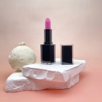 Rouge à lèvres mat de luxe bio personnalisable, enrichi en vitamines C et E, marque privée, soyeux, lisse, longue tenue, hydratant, à base de minéraux