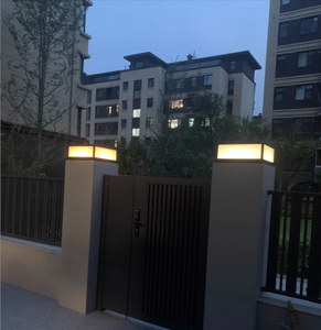 Lampe de poteau extérieure solaire en aluminium, étanche et antirouille, utilisable en continu pendant trois jours de pluie consécutifs - Product Image 6