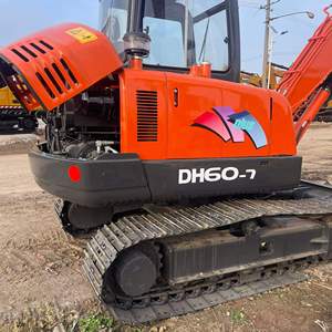 Excavadora de cadenas Doosan DH60-7 de 6 toneladas, máquina de segunda mano de alta calidad con motor, bomba y componentes de cojinetes originales. - Product Image 1
