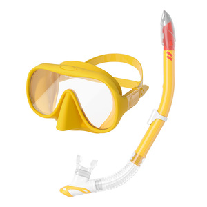 Set de Snorkel y Máscara de Buceo con Doble Ventana de Vidrio Templado Antivaho, Equipo Universal para Deportes Acuáticos - Product Image 3
