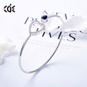 925 SilvertCristal Bracelet réglable Design de mode Bracelet en forme de coeur avec placage de rhodium pour cadeau de fête ou de mariage - Product Image 3