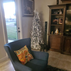 Árbol <span class=keywords><strong>de</strong></span> <span class=keywords><strong>Navidad</strong></span> Preiluminado <span class=keywords><strong>de</strong></span> 6 Pies, Desplegable, Completamente Decorado, con Adornos, Cinta y Luces Cálidas - Product Image 6