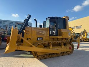 รถดันดินตีนตะขาบ CAT D7G ประสิทธิภาพสูง มือสอง พร้อมริปเปอร์ สำหรับงานขุดและก่อสร้างเหมือง - Product Image 4