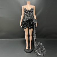 Robe de cocktail Novance Y4811-B style tendance avec strass et plumes, mini-robe de bal à longue traîne pour femmes noires
