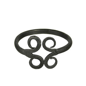 Rond de serviette coeur en fonte, rond de serviette en métal, pour les dîners de mariage, la salle à manger, les réunions de famille et les occasions spéciales - Product Image 5