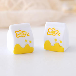 เรซิ่นคาโบชองดีไซน์กล่องนม 3 มิติ สีสันสดใส สไตล์ใหม่ น่ารัก สำหรับตกแต่งพวงกุญแจและกระเป๋า - Product Image 5