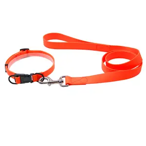 Vente en gros de cadeau de Noël Collier pour chien Style occidental en sangle de polyester enduit de PVC et caractéristiques personnalisées