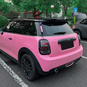Aileron de coffre arrière Mini Cooper F55 F56, texture carbone, noir piano ABS, 2014-2024 - Product Image 1