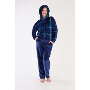 Ensemble de pyjama doux à capuche et manches longues pour femme avec poches kangourou et poignets, design épaules tombantes pour un confort optimal - Product Image 4