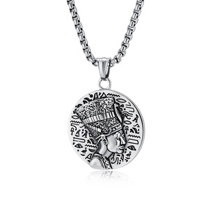 Nuevo collar de acero de titanio con imagen mural de la faraona Nefertiti del antiguo Egipto, de gran venta transfronteriza, con un símbolo retro y único. - Product Image 5