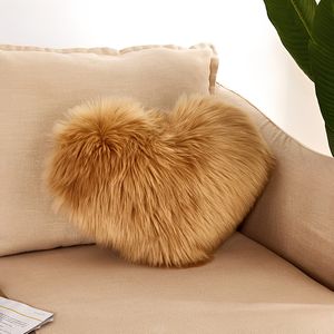 Oreiller en peluche en forme de cœur de qualité supérieure, très vendu, pour la maison/le bureau - Product Image 5